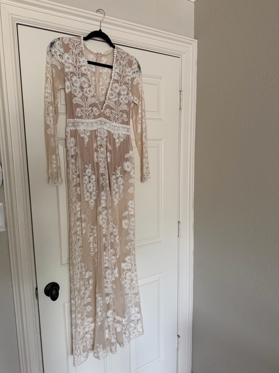 For Love And Lemons Dresses & Skirts - Free people for love and lemons Temecula Embroidered Dress in Nude and White